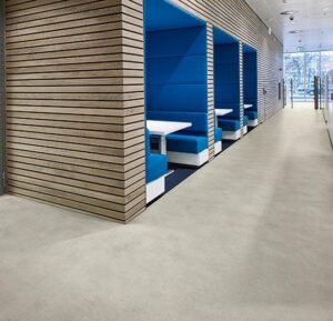 Forbo Allura Verlijmd 0.70 (2.5mm) Tegels — Light Cement (50x50) - Afbeelding 2