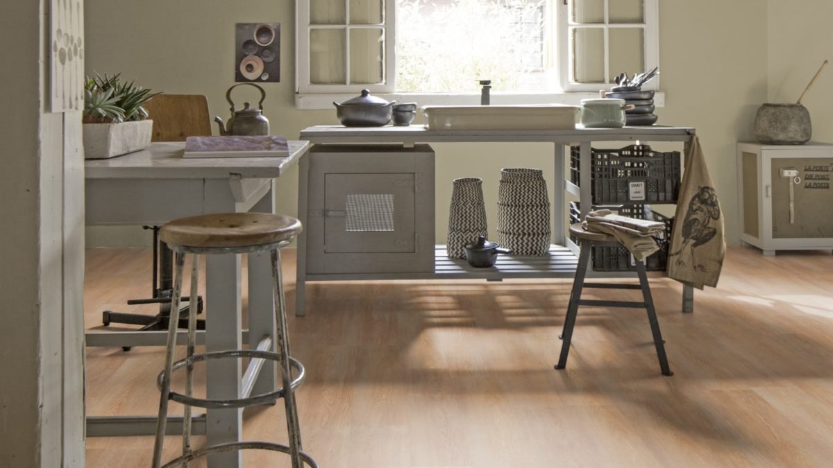 Forbo-Allura-Wood-Verlijmd-0.55-(2.2mm) van Forbo in de kleur Pure-Oak - PVC vloeren