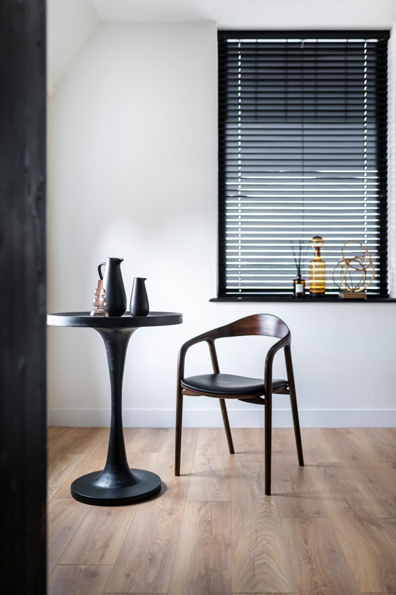 Hebeta-Organic-Rigid-Core van Hebeta in de kleur Bruin-Eiken - PVC vloeren