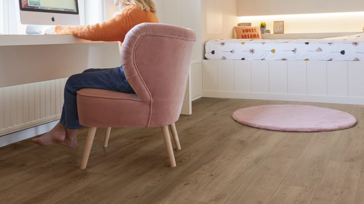 The-Essentials-1800++-Series-Wood van Coretec in de kleur Baltimore-Oak - PVC vloeren